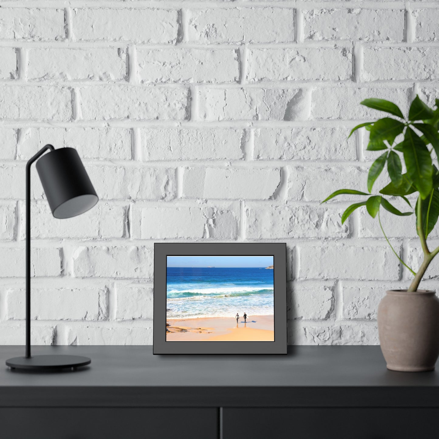 Surfers (framed print)